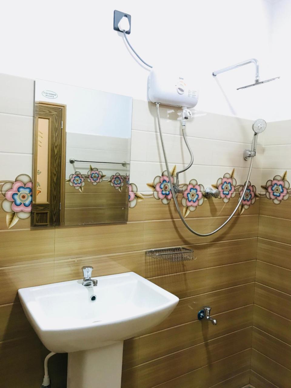 Hotel Royal White Tourist Rest Anuradhapura Zewnętrze zdjęcie